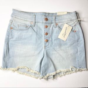 Universal Threads High-Rise Midi Shorts